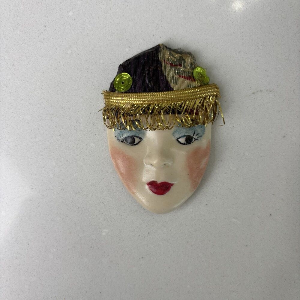 Vtg Porcelain Pin Brooch Art Deco Woman’s Face Handpainted Flapper Girl Artsy - Picture 2 of 7